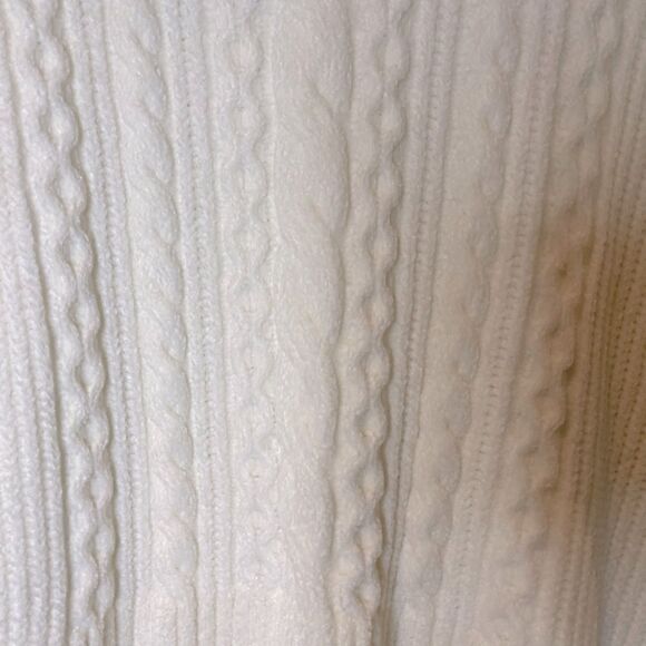 Rachel Zoe Women’s Cable Knit Sweater. Size XLarge Color: Ivory - Picture 5 of 7